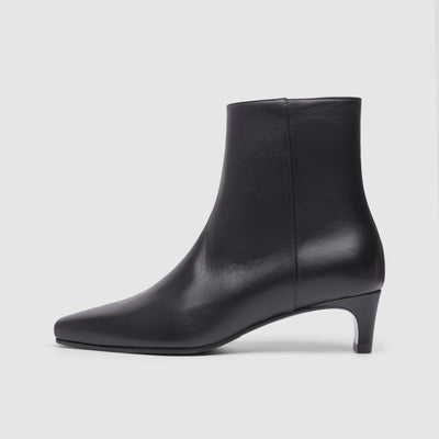 Ankle boots for women