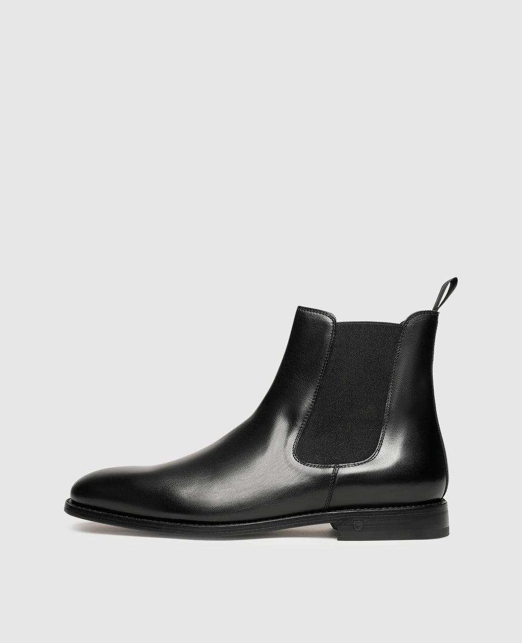 Goodyear Welted Chelsea Boot for Men in Elegant Smooth Leather Henry Stevens